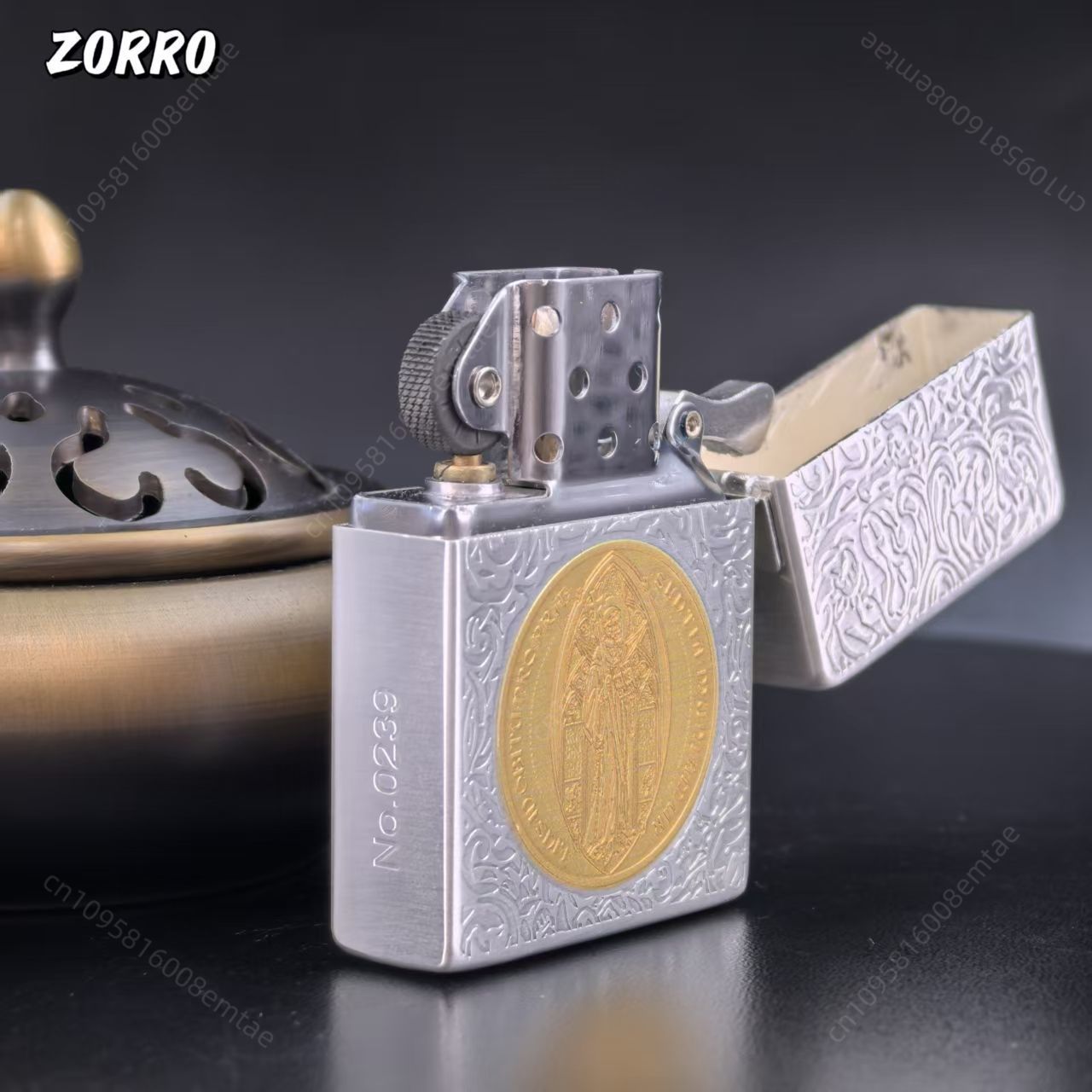 Zorro 906 Zilver Goud Tweekleu - Lighter Insert Zippo recensie en prijs